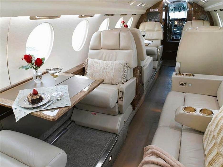 private flight on the Dassault Falcon 50